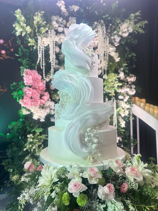 THE CHOCOLATE LEAF PATISSERIE